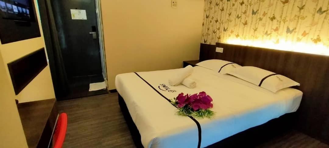 Smile Hotel Cheras Pudu Kl Куала Лумпур Екстериор снимка