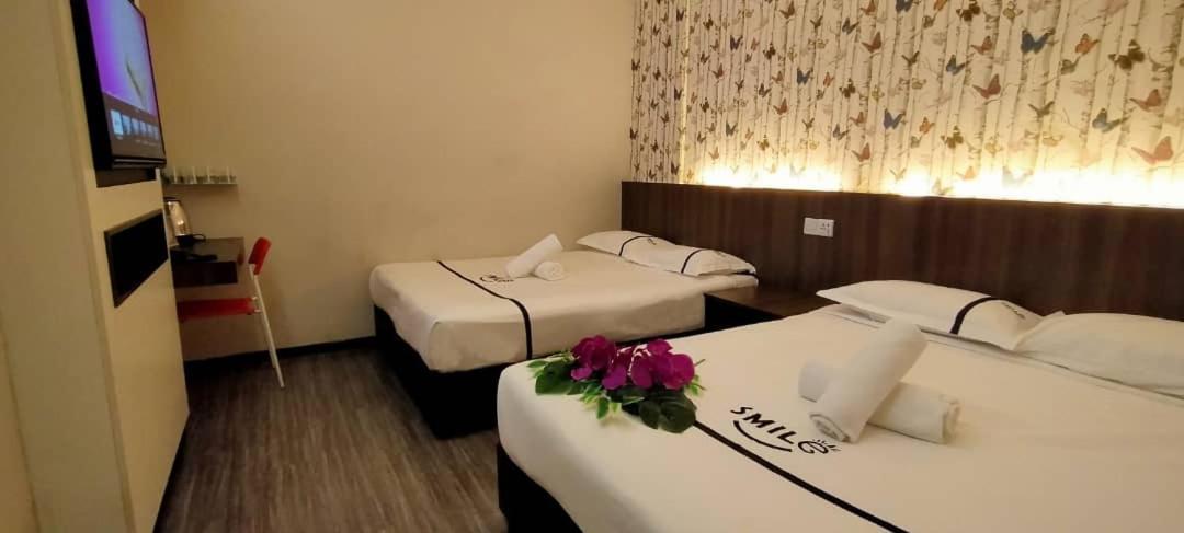 Smile Hotel Cheras Pudu Kl Куала Лумпур Екстериор снимка