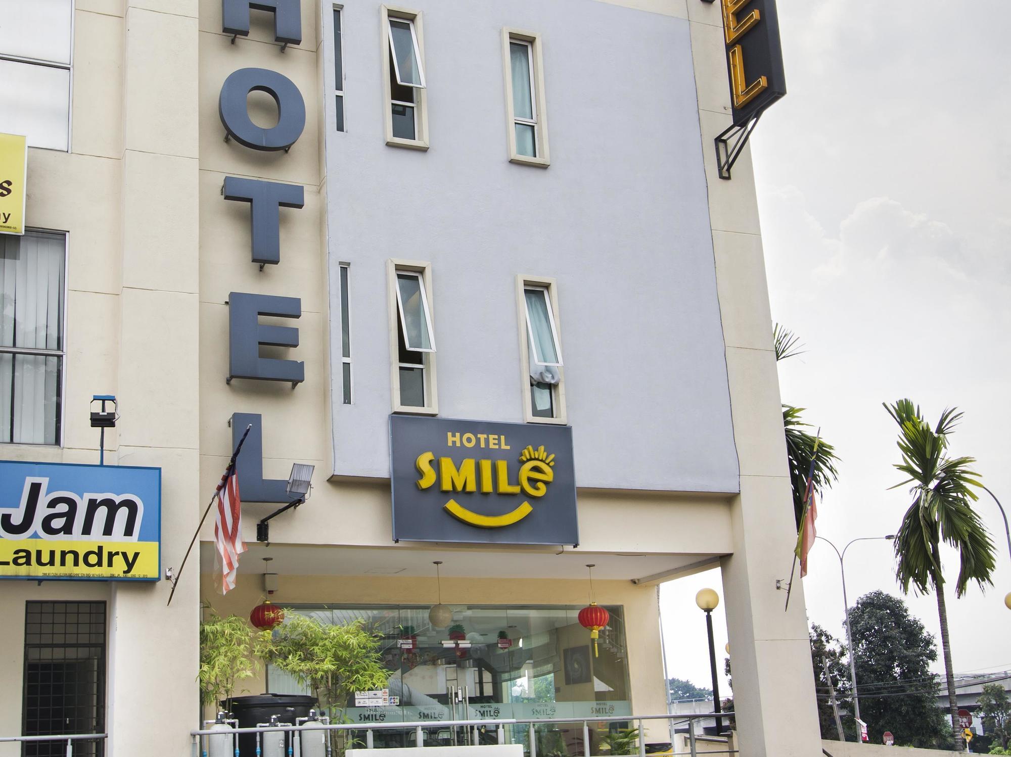 Smile Hotel Cheras Pudu Kl Куала Лумпур Екстериор снимка